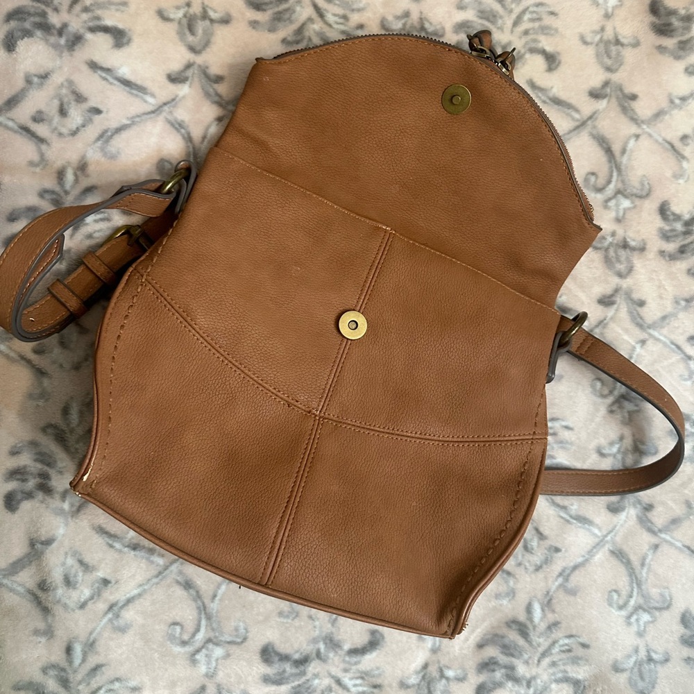 Chic Brown Faux Leather Crossbody Bag - Picture 2 of 10